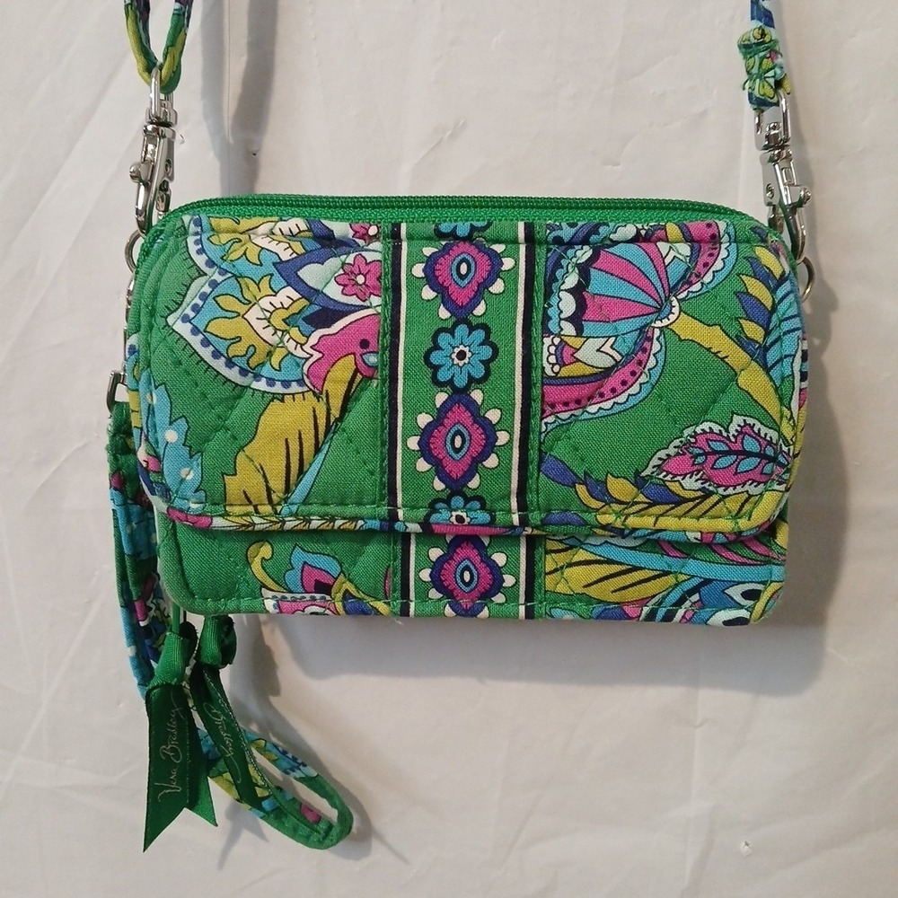 Vera Bradley Carryall Crossbody Retired pattern Emerald Paisley